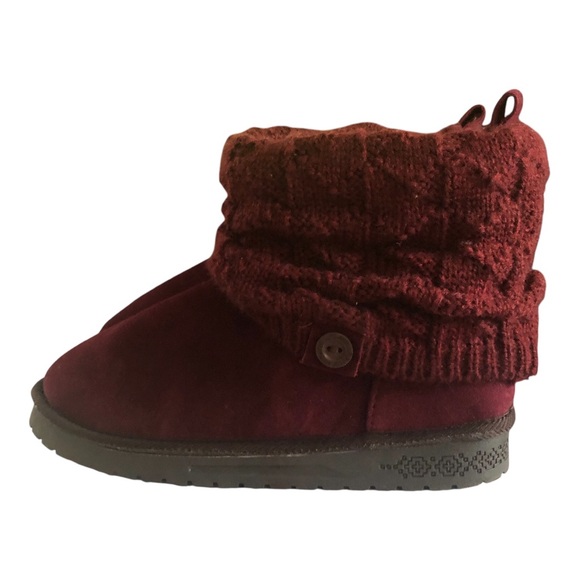 ESSENTIALS By MUK LUKS boots - Picture 3 of 12